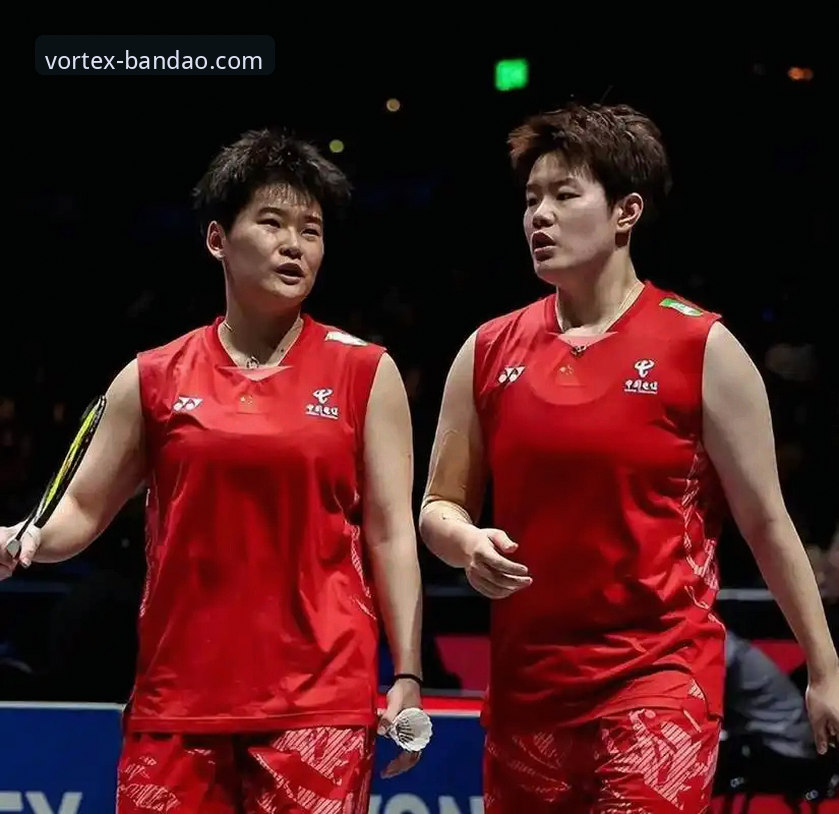 2026尤伯杯半决赛深度评测：中国女队3-0横扫日本，第21次晋级决赛的精彩瞬间